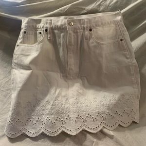 Jcrew Denim skirt in White. NWTs.